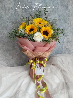 ช่อดอกทานตะวัน