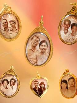 ล็อกเก็ตพื้นหลังสีซีเปีย By WANICH LOCKET