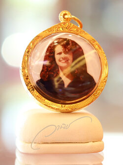 รับทำล็อคเก็ตเลี่ยมกรอบทองคำ งานสั่งทำตามความต้องการของลูกค้า #รับทำล็อกเก็ต