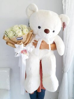 ตุ๊กตาหมีขนนุ่ม 90cm. พร้อมช่อดอกกุหลาบ