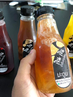 ขวด PETทรงโบว์ลิ่ง 250 ml ป.30 แพคละ 150 ใบ