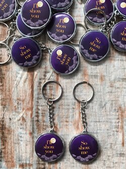 พวงกุญเเจพลาสติก 2 ด้าน