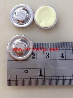 แม่เหล็กติดป้ายชื่อวงกลม ขนาด2cm มีกาว