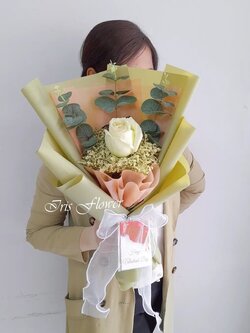 ช่อดอกกุหลาบ 1 ดอก (เขียว)