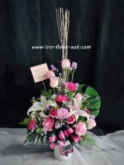 แจกันดอกกุหลาบ