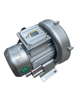 พัดลมโบรเวอร์เป่าอากาศ และ ดูดอากาศ Ring Blower CTA 180 220 V ขนาด 1/4 แรงม้าใช้เติมอากาศในบ่อ เพาะเลี้ยงสัตว์น้ำ