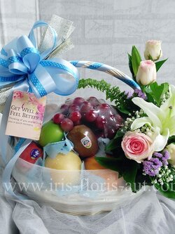 กระเช้าผลไม้ดอกไม้