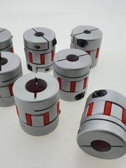 Jaw Coupling JM30C L35คัปปลิ่ง (ยอย)ประกบเพลา สำหรับเครื่อง CNC เครื่อง3D print และใช้ส่งกำลังเพลา ขนาด7มม ถึง 14 มม