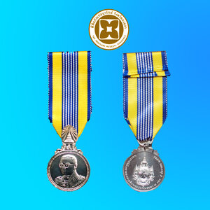 เหรียญที่ระลึกประดับแพรแถบ 7 รอบ 5 ธันวาคม 2554 (บุรุษ)