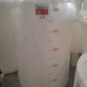 ถัง PE รุ่น CEN-B ขนาด 1,000 ลิตร