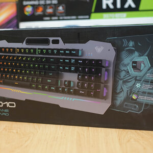 แนะนำคีย์บอร์ดเล่นเกมปุ่มยางสุดแจ่มที่ปรับไฟ RGB ได้ Aula F3010