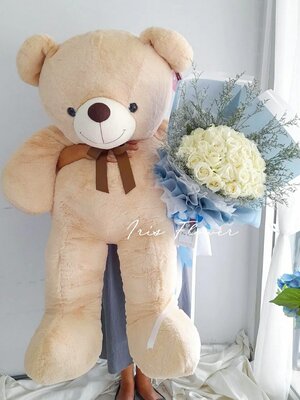 ตุ๊กตาหมีขนนุ่ม120 cm กับดอกกุหลาบ