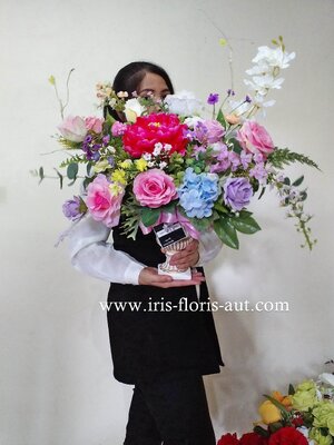 แจกันดอกไม้ประดิษฐ์ พร้อมจัดส่ง