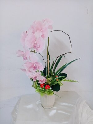 แจกันดอกกล้วยไม้ (มีสินค้าพร้อมจำหน่ายค่ะ)