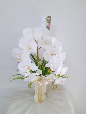 แจกันดอกไม้ประดิษฐ์ (มีสินค้าพร้อมจำหน่ายค่ะ)