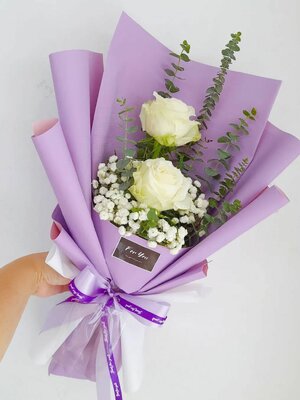 ช่อดอกกุหลาบ 2 ดอก