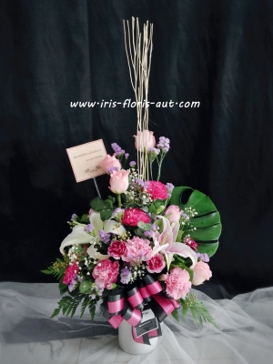 แจกันดอกกุหลาบ