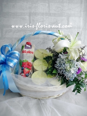 กระเช้านมและน้ำผลไม้