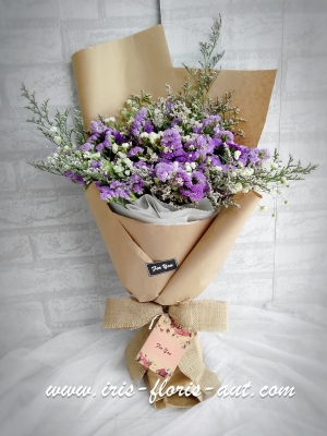 ช่อดอกสแตตีสสีม่วง