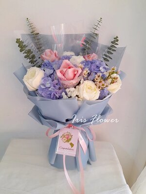 ธนบัตร 900/ช่อดอกไม้ 1350 บาท