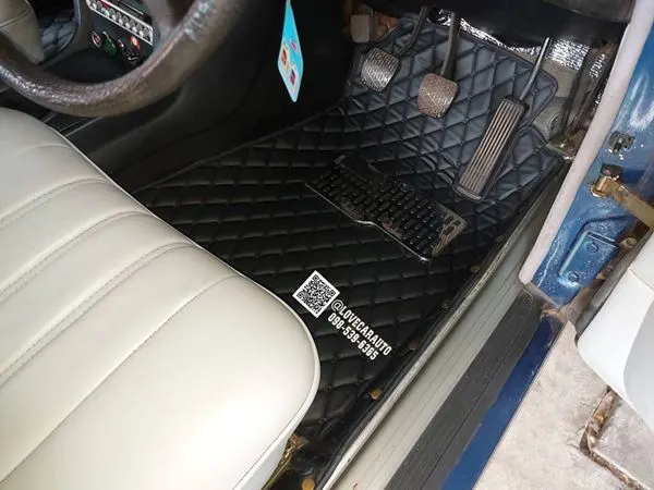 พรมปูพื้นรถยนต์ benz 230 w115 สีดำด้ายดำ