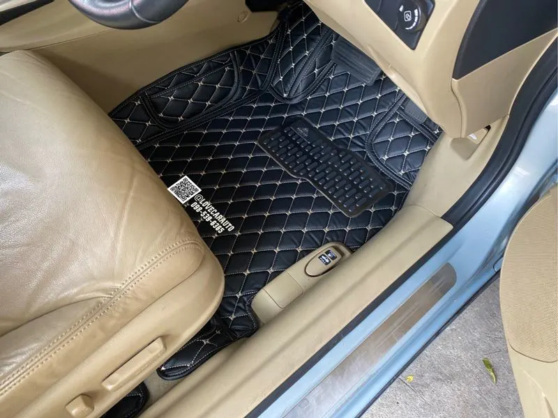 พรมปูพื้นรถยนต์ Honda Civic FB 2013 สีดำด้ายทอง