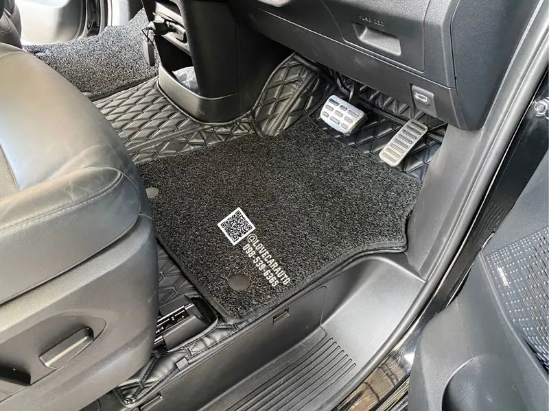 พรมปูพื้นรถยนต์ 7D Hyundai Staria ดัดแปลง สีดำด้ายดำ+ไวนิลสีดำ