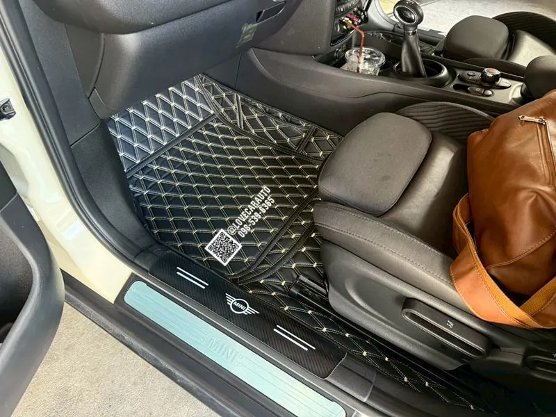 พรมปูพื้นรถยนต์ 6D Mini Clubman พรมvvip ดำด้ายทอง