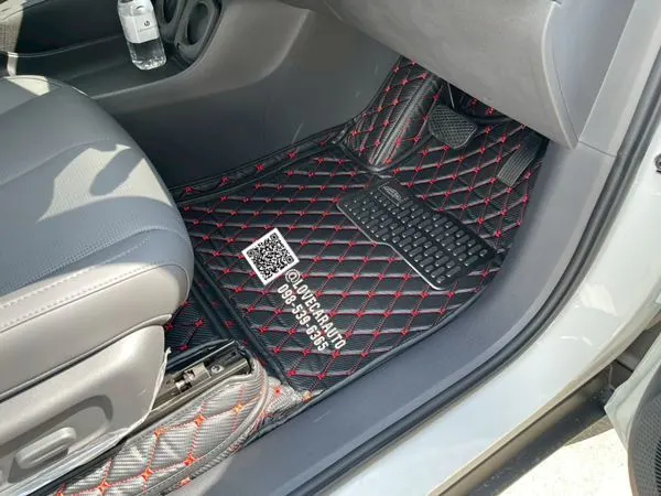 พรมปูพื้นรถยนต์ Leapmotor B10 พรม6Dเคฟล่าดำด้ายแดง