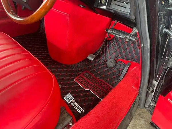 พรมปูพื้นรถยนต์ citroen DS21 vvip ด้ายคู่ สีดำด้ายแดง