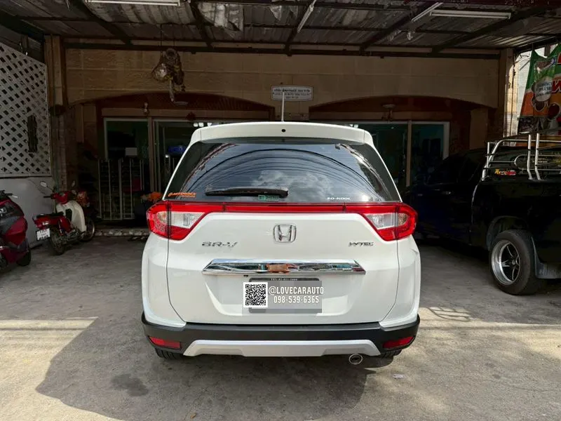 พรมกระดุม ปูพื้นรถยนต์ Honda BRV 7ที่นั่ง กระดุมสีครีม