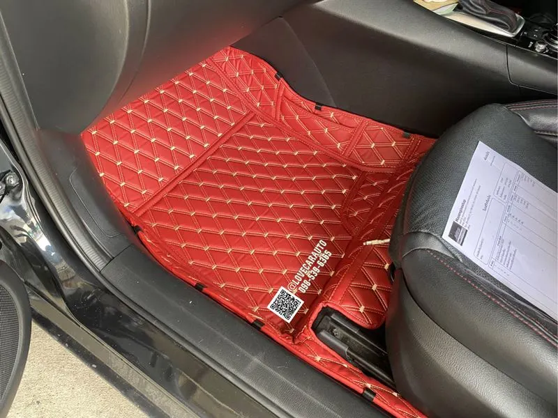 พรมปูพื้นรถยนต์ Mazda 3 2014 พรมvvip สีแดงไวน์ด้ายทอง