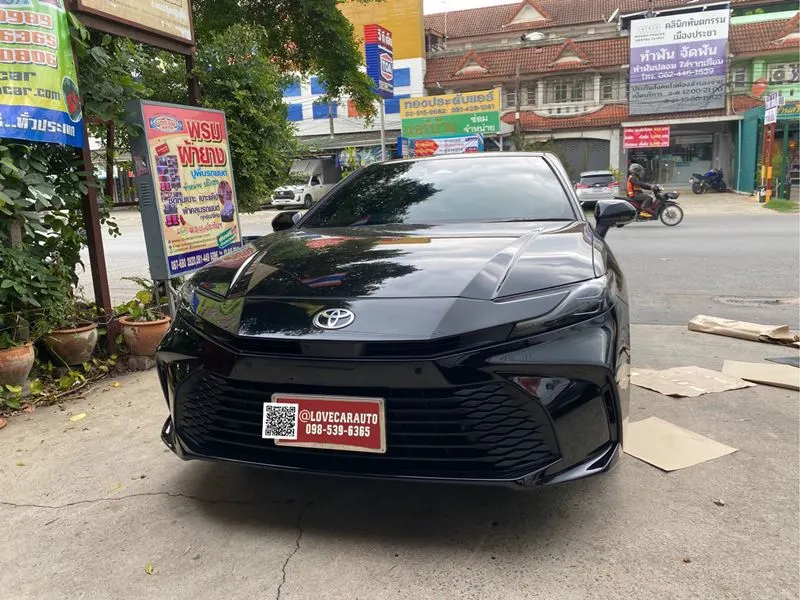 พรมปูพื้นรถยนต์ Toyota Camry 2025 กระดุมเล็ก pvc ดำ