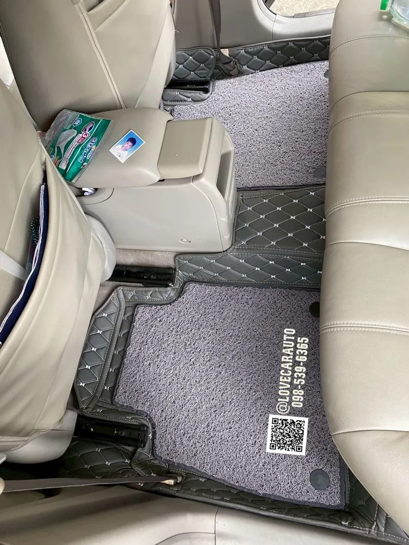 พรมปูพื้นรถยนต์7D Nissan Sylphy สีเทาด้ายเทา + ดักฝุ่นสีเทา