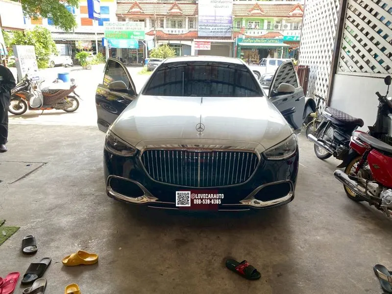 พรมปูพื้นรถยนต์ 6D Benz S580e W223 (Maybach) พรมvvip สีเทา