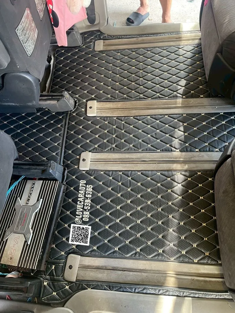 พรมปูพื้นรถยนต์ 6D Toyota Estima 2008 เคฟล่าสีดำด้ายทอง