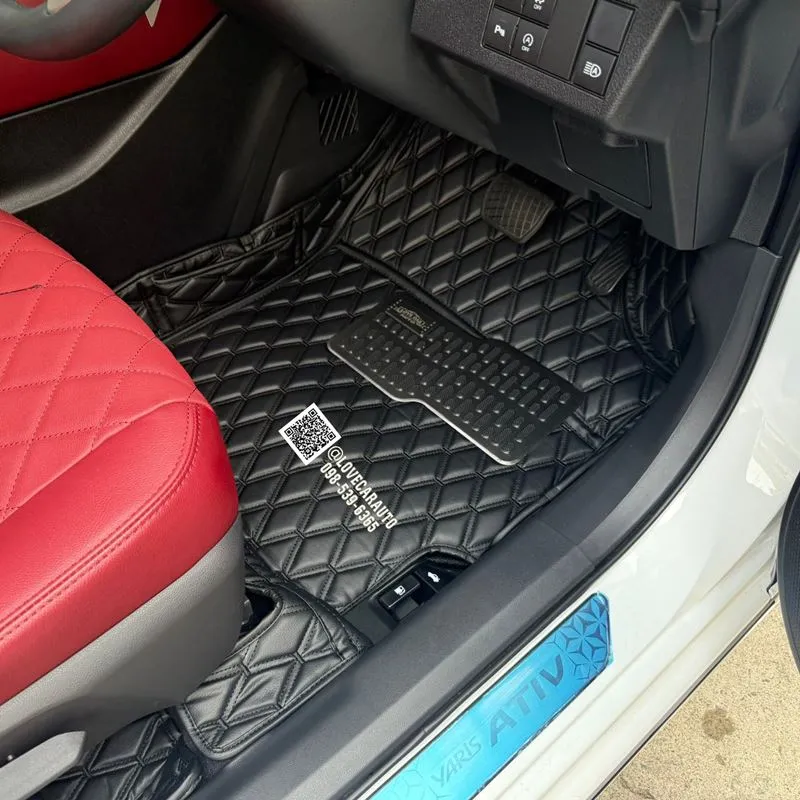 พรมปูพื้นรถยนต์ 6D Toyota Yaris Ativ 2023 พรมvvip สีดำด้ายดำ + ท้าย เต็มคัน