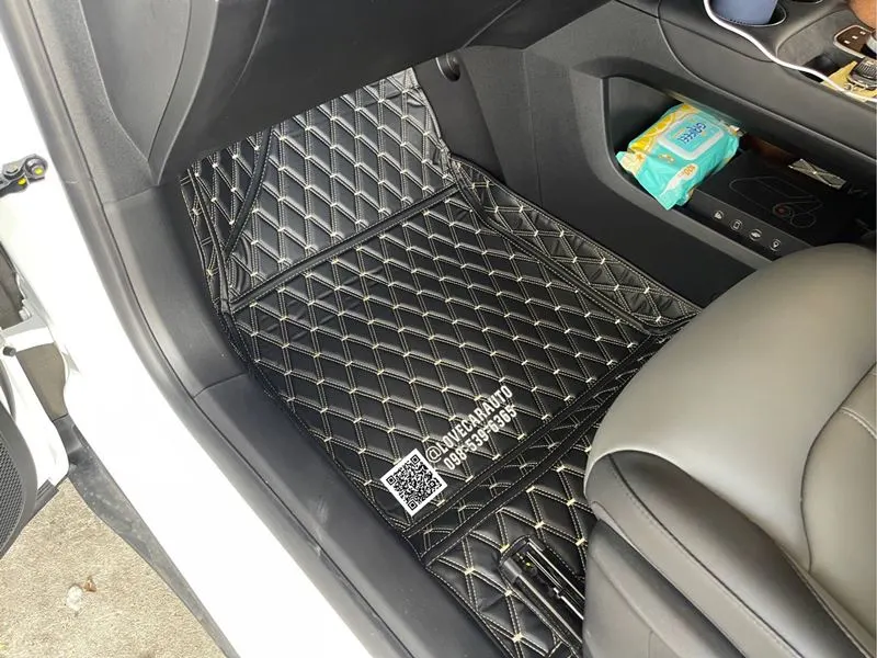 พรมปูพื้นรถยนต์ MG S5 EV VVIPด้ายคู่ สีดำด้ายทอง