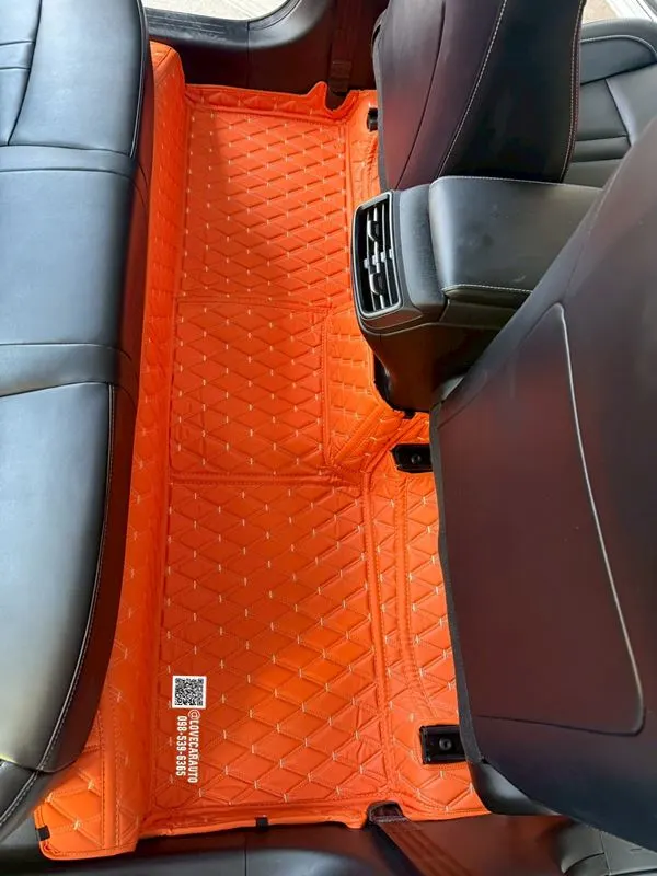 พรมปูพื้นรถยนต์ Aion ES พรม VVIPด้ายคู่สีส้มด้ายทอง