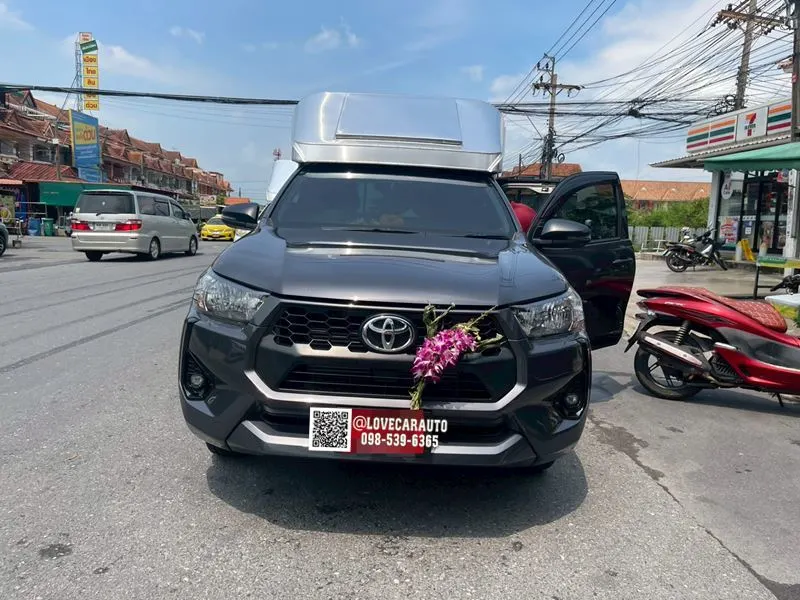 พรมปูพื้นรถยนต์6D Toyota Revo Cab เคฟล่าสีดำด้ายแดง