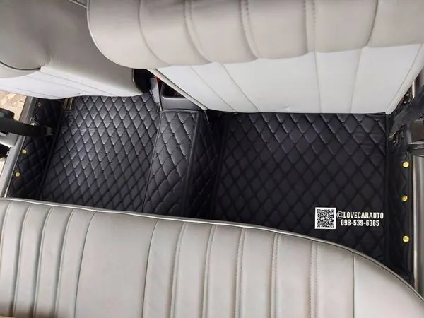 พรมปูพื้นรถยนต์ benz 230 w115 สีดำด้ายดำ