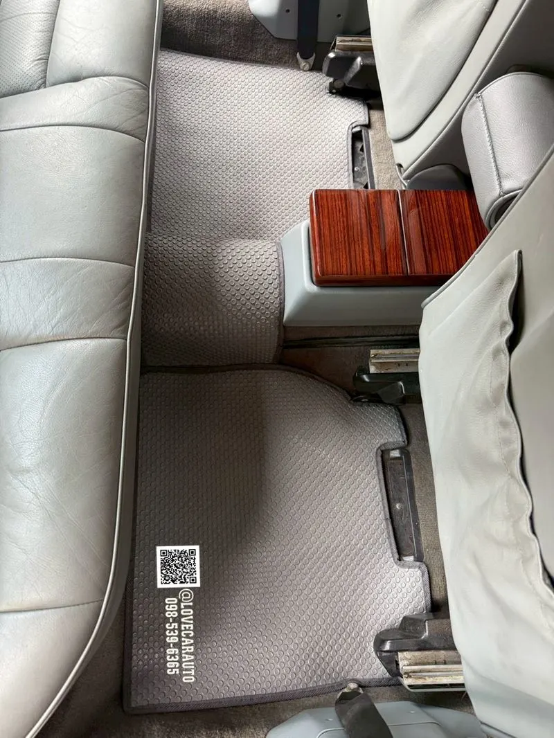 พรมกระดุมรถยนต์ Benz E220 w124 Pvc กระดุมเล็กสีเทา