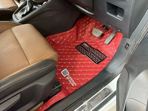 พรมปูพื้นรถยนต์ MG ZS 2020 สีแดงไวน์