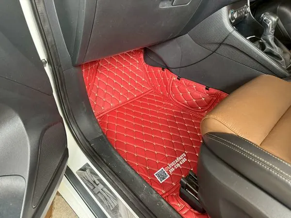 พรมปูพื้นรถยนต์ MG ZS 2020 สีแดงไวน์